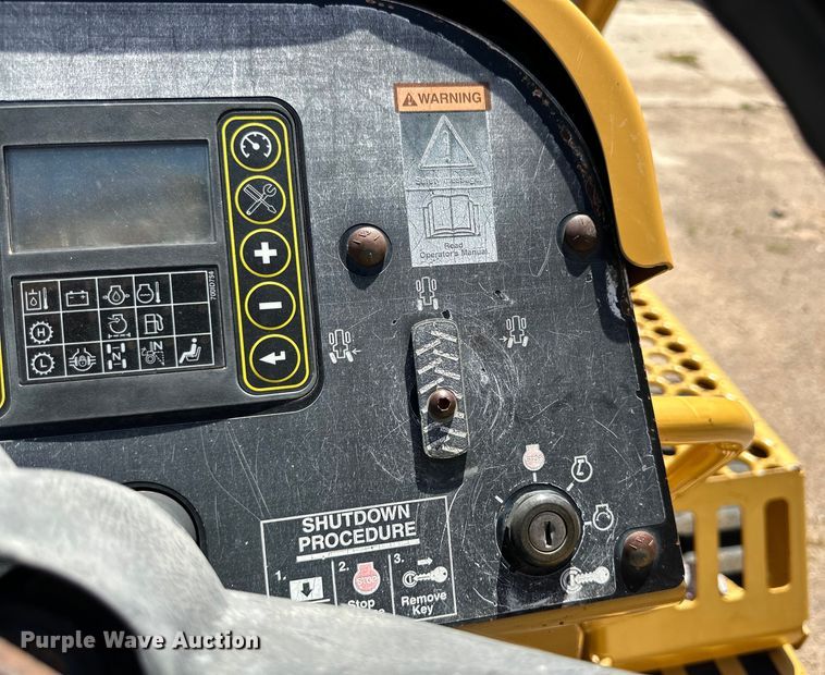 image for item DK6664 2009 Vermeer RTX750 trencher