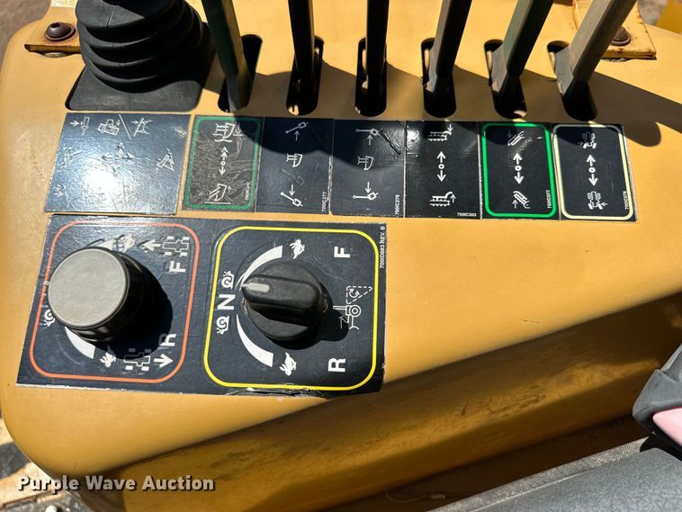 image for item DK6664 2009 Vermeer RTX750 trencher