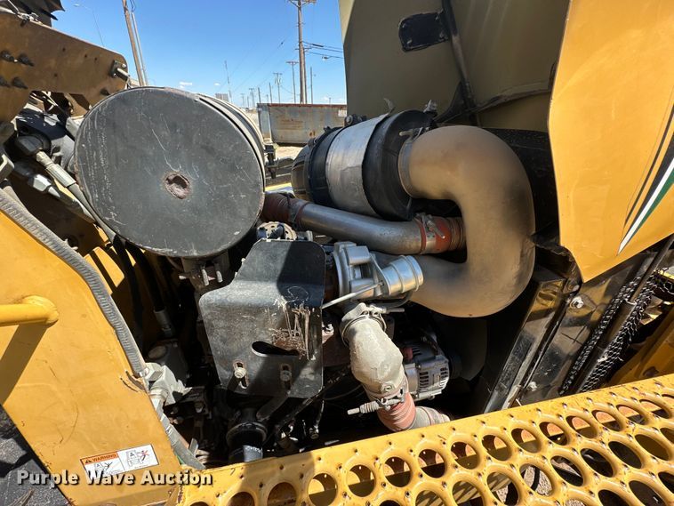 image for item DK6664 2009 Vermeer RTX750 trencher