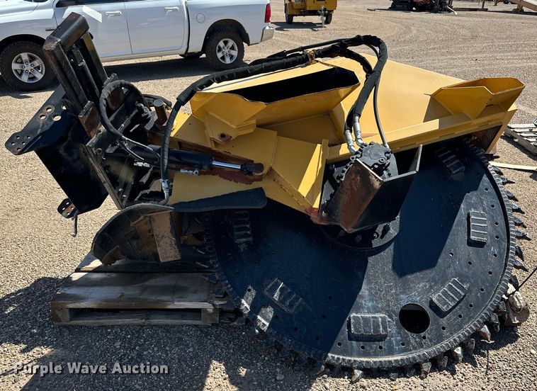 image for item DK6664 2009 Vermeer RTX750 trencher