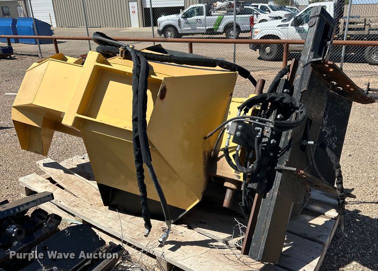 image for item DK6664 2009 Vermeer RTX750 trencher