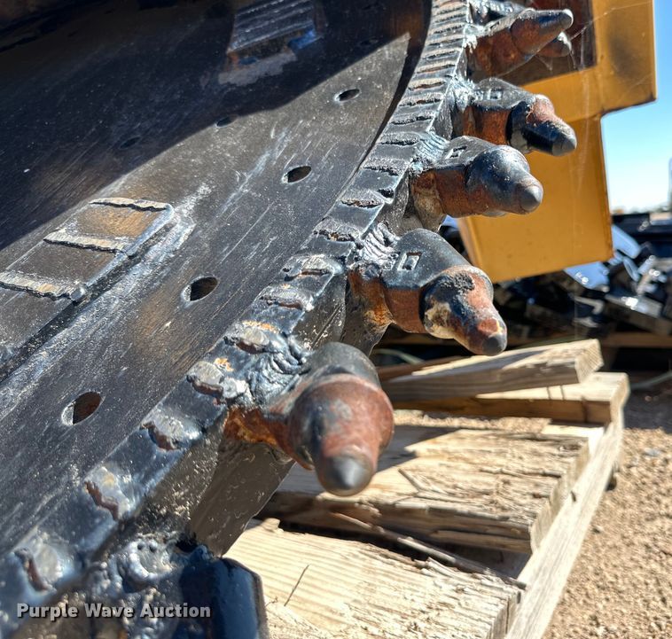 image for item DK6664 2009 Vermeer RTX750 trencher