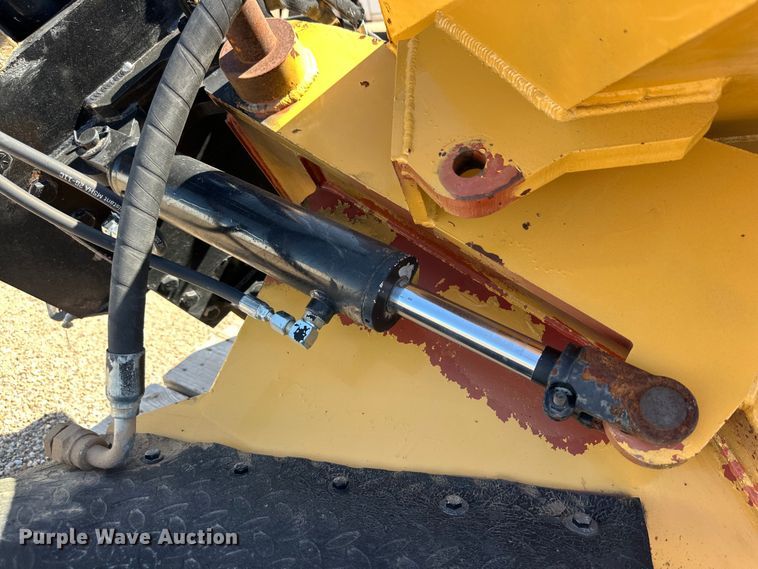 image for item DK6664 2009 Vermeer RTX750 trencher