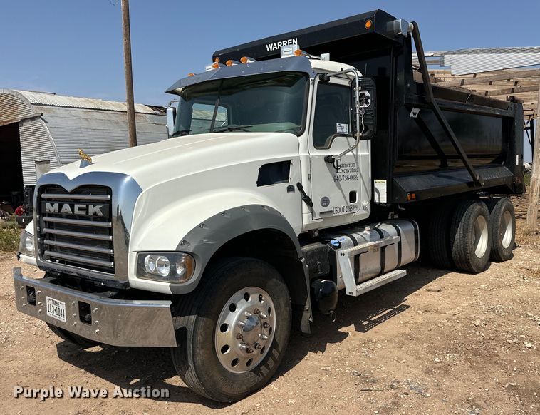 image for item DK6729 2020 Mack Granite dump truck