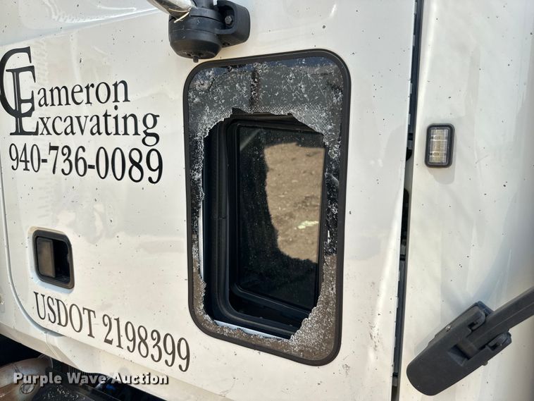 image for item DK6729 2020 Mack Granite dump truck