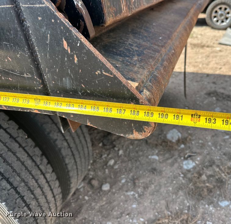 image for item DK6729 2020 Mack Granite dump truck