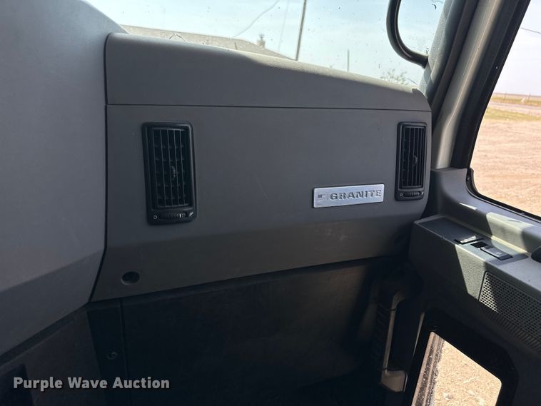 image for item DK6729 2020 Mack Granite dump truck