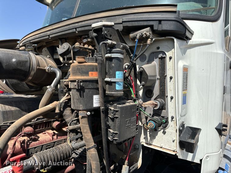 image for item DK6729 2020 Mack Granite dump truck