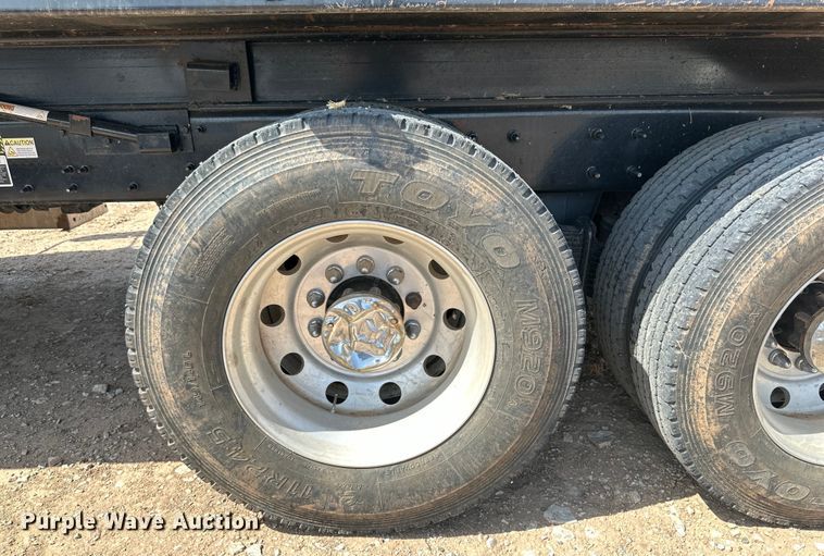 image for item DK6729 2020 Mack Granite dump truck