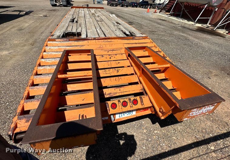 image for item DK6735 1999 Equipment trailer