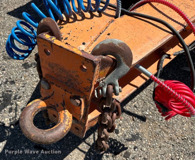 image for item DK6735 1999 Equipment trailer