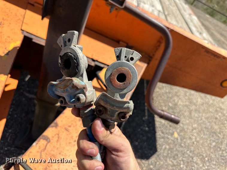 image for item DK6735 1999 Equipment trailer