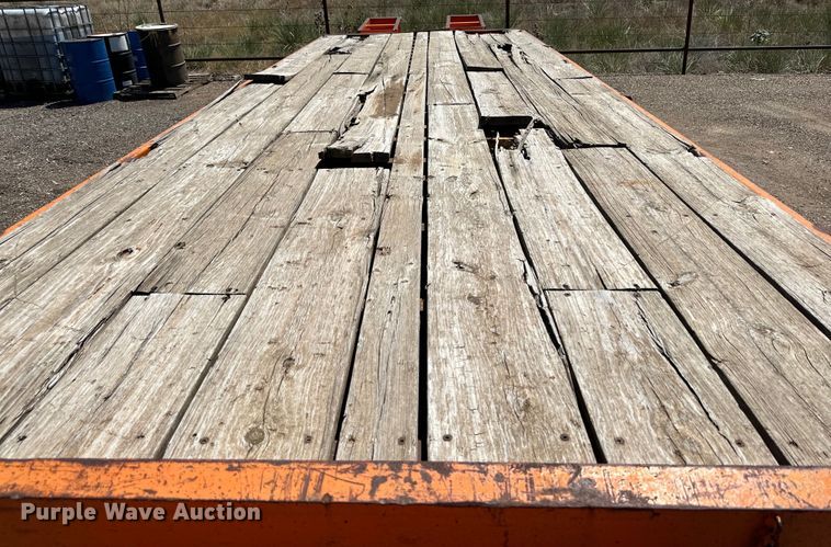 image for item DK6735 1999 Equipment trailer