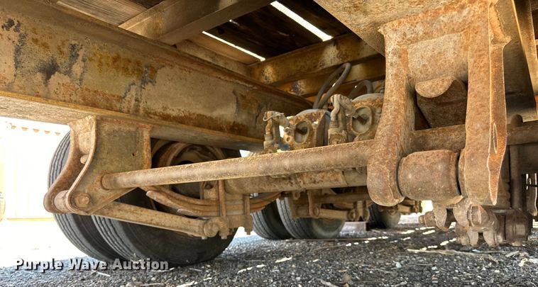 image for item DK6735 1999 Equipment trailer