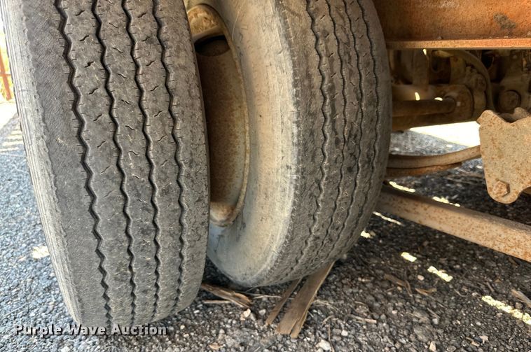 image for item DK6735 1999 Equipment trailer