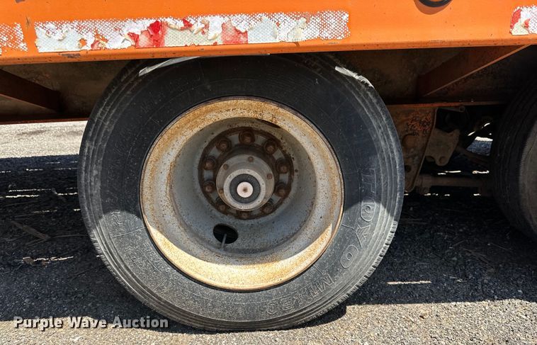 image for item DK6735 1999 Equipment trailer