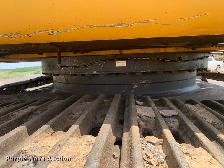 image for item DM1743 2015 John Deere 470G LC excavator