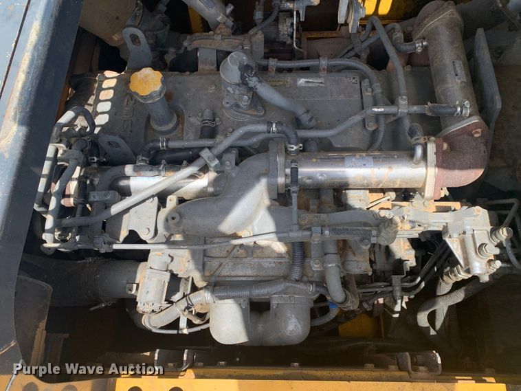 image for item DM1743 2015 John Deere 470G LC excavator