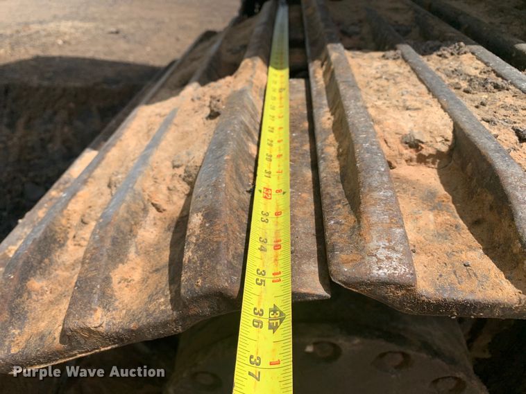 image for item DM1743 2015 John Deere 470G LC excavator