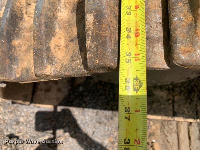 image for item DM1743 2015 John Deere 470G LC excavator