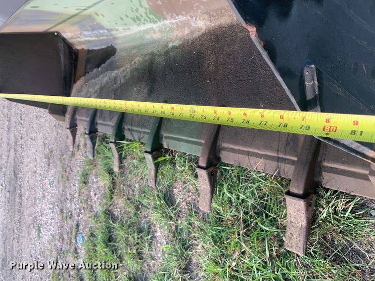 image for item DM1747 1988 Freightliner  Unimog FLU419 emplacement excavator