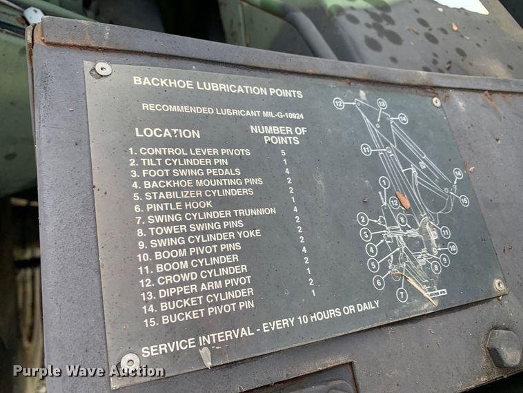 image for item DM1747 1988 Freightliner  Unimog FLU419 emplacement excavator