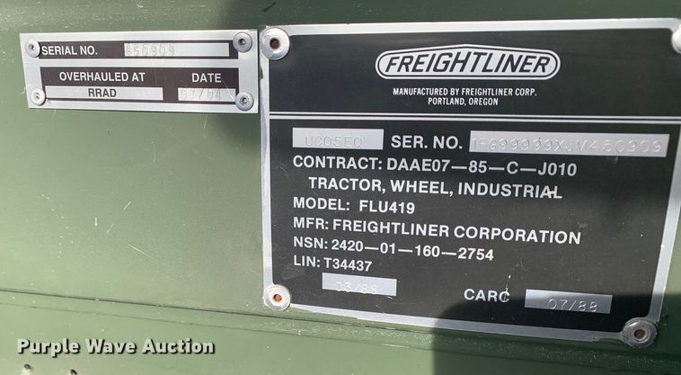 image for item DM1747 1988 Freightliner  Unimog FLU419 emplacement excavator