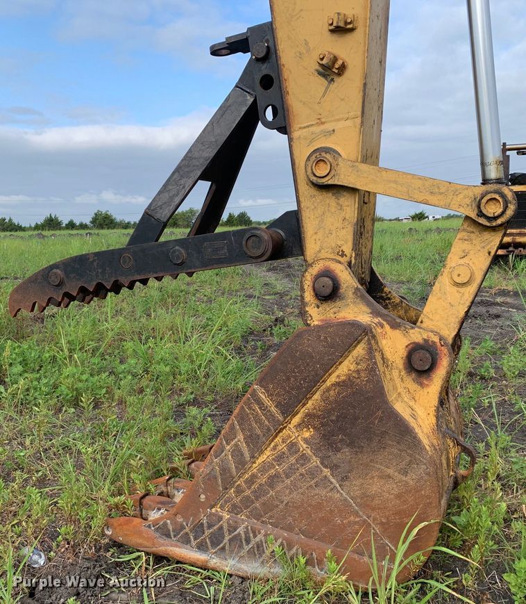 image for item DM7955 1994 Caterpillar 325L excavator