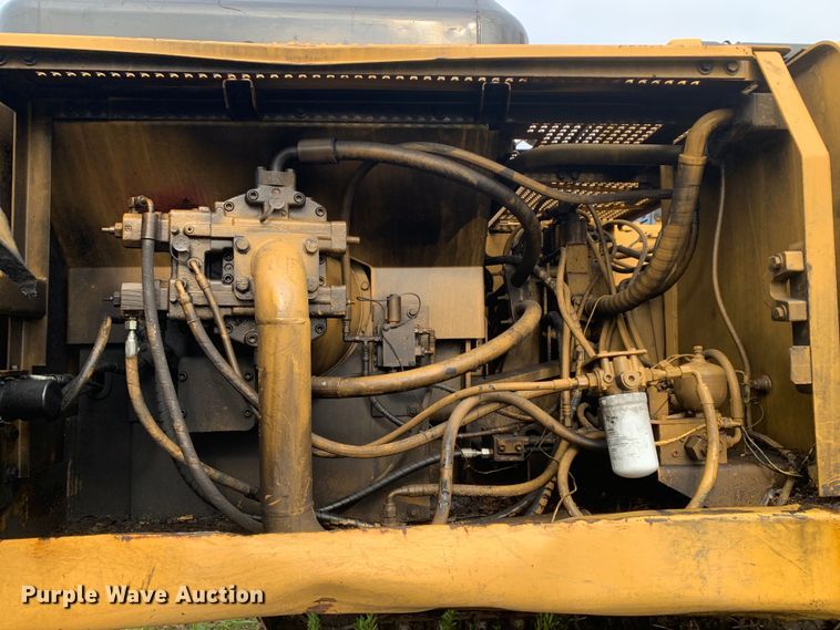 image for item DM7955 1994 Caterpillar 325L excavator