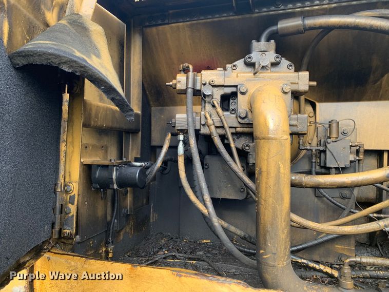 image for item DM7955 1994 Caterpillar 325L excavator