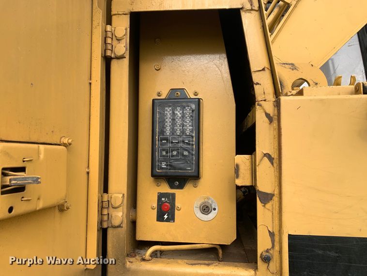 image for item DM7955 1994 Caterpillar 325L excavator