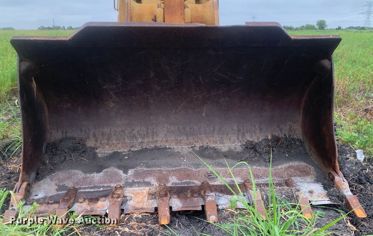 image for item DM7956 1987 Caterpillar 963 loader