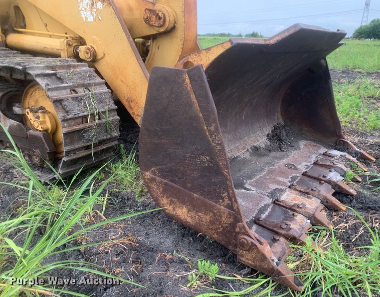 image for item DM7956 1987 Caterpillar 963 loader