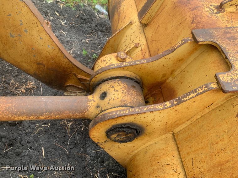 image for item DM7956 1987 Caterpillar 963 loader