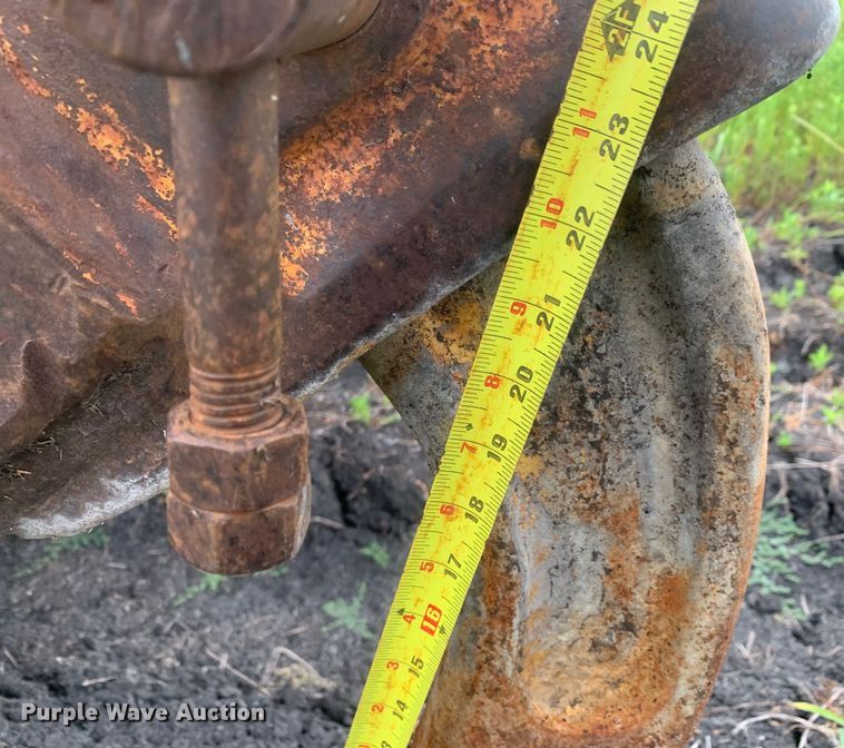 image for item DM7956 1987 Caterpillar 963 loader