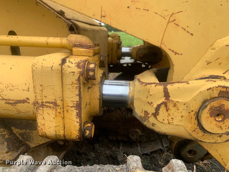 image for item DM7956 1987 Caterpillar 963 loader