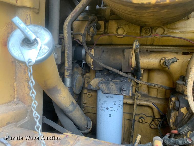 image for item DM7956 1987 Caterpillar 963 loader