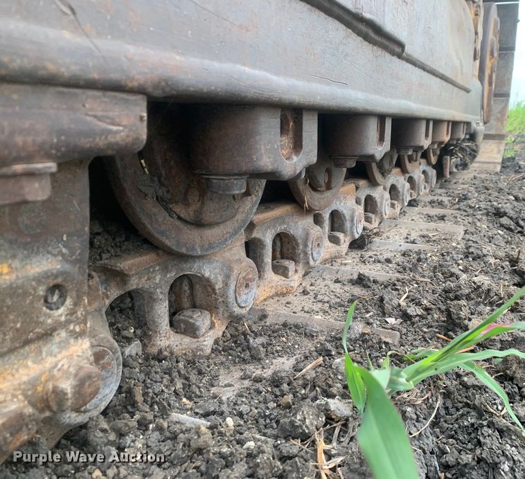 image for item DM7956 1987 Caterpillar 963 loader