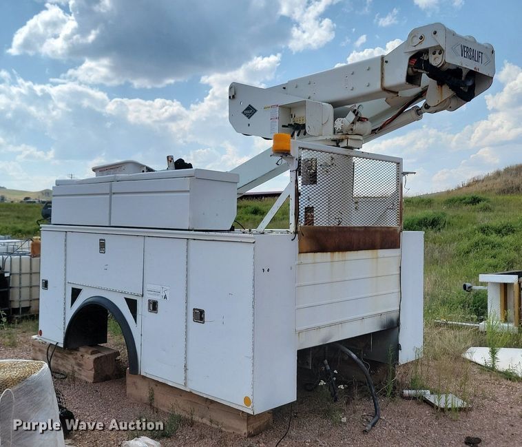 image for item DN6487 Knapheide  6133HC bucket truck bed 