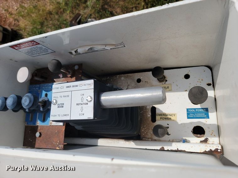 image for item DN6487 Knapheide  6133HC bucket truck bed 