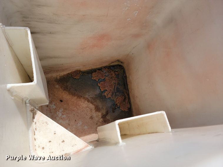 image for item DN6487 Knapheide  6133HC bucket truck bed 