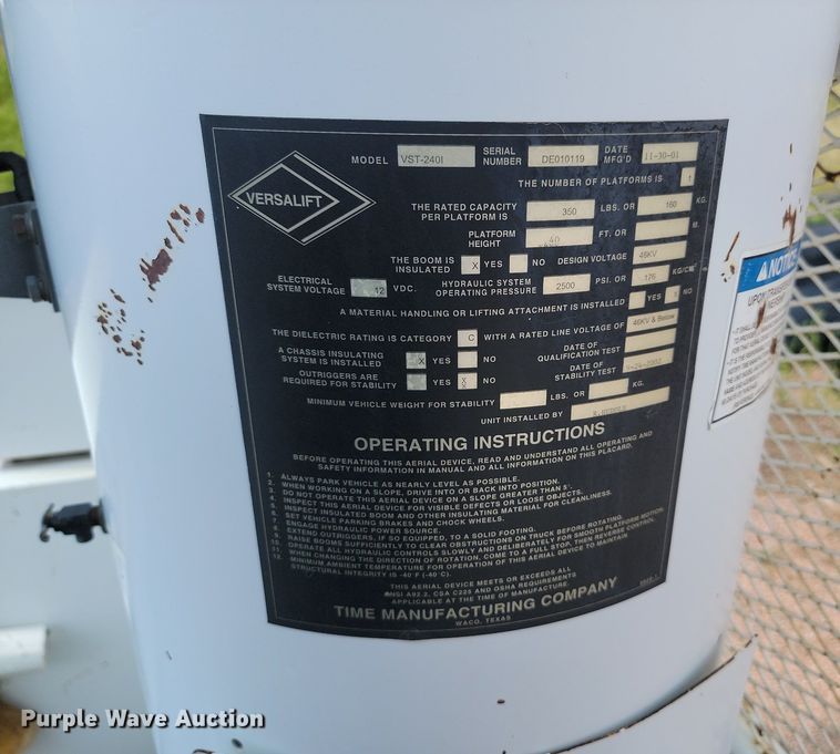 image for item DN6487 Knapheide  6133HC bucket truck bed 