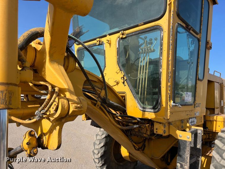 image for item DO2449 1983 Caterpillar 120G motor grader