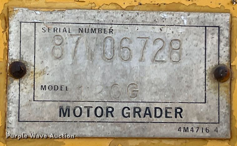 image for item DO2449 1983 Caterpillar 120G motor grader