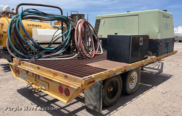 image for item DO2457 2000 Sullair  375 JD air compressor with trailer