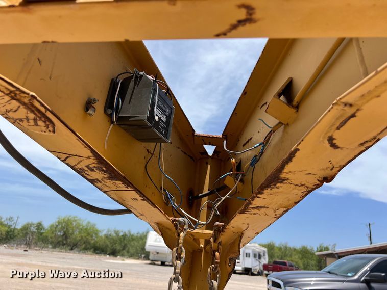 image for item DO2457 2000 Sullair  375 JD air compressor with trailer