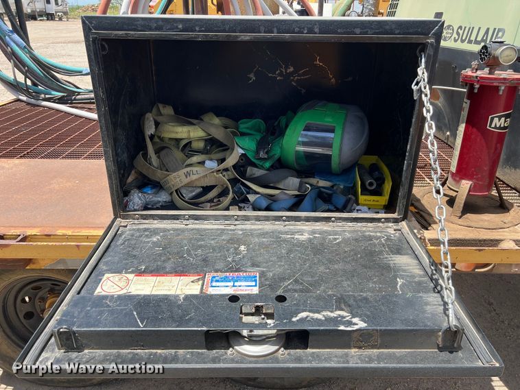 image for item DO2457 2000 Sullair  375 JD air compressor with trailer