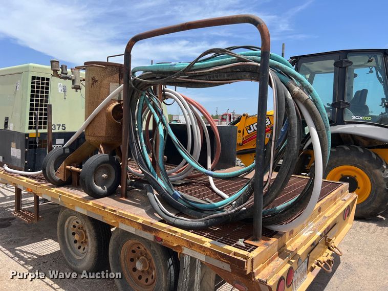 image for item DO2457 2000 Sullair  375 JD air compressor with trailer