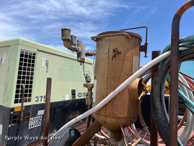 image for item DO2457 2000 Sullair  375 JD air compressor with trailer