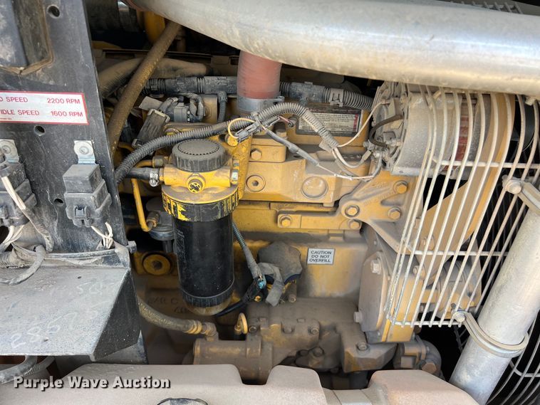 image for item DO2457 2000 Sullair  375 JD air compressor with trailer